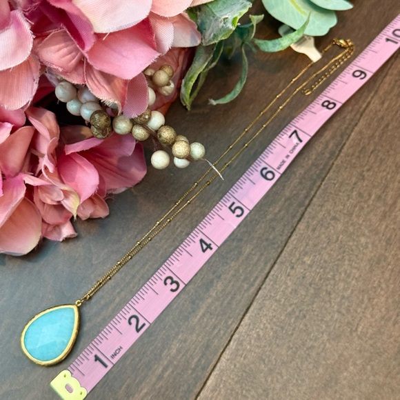 Beautiful Teardrop Amazonite Gemstone Pendant necklace - Picture 9 of 11